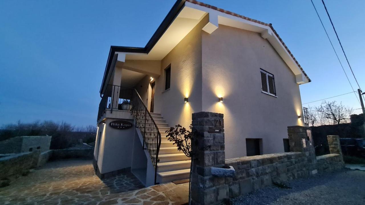 Hisa Kapis With Hot Tube Apartment Koper Exterior photo